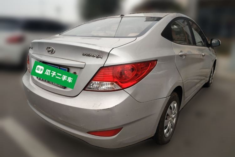 Used Hyundai Verna (older generation) 2010 Sedan 1.4L Manual Standard GL Model Rear Right 45 Deg