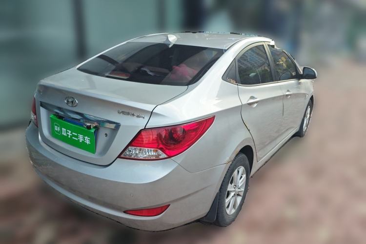 Used Hyundai Verna (older generation) 2010 Sedan 1.4L Automatic Comfort Model GS Rear Right 45 Deg