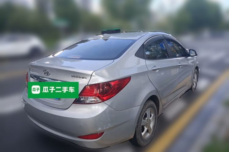 Used Hyundai Verna (older generation) 2010 Sedan 1.4L Automatic Fashionable GT Model Rear Right 45 Deg