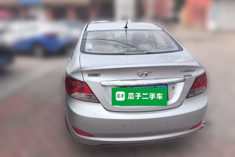 Used Hyundai Verna (older generation) 2010 Sedan 1.4L Manual Comfort GS Rear