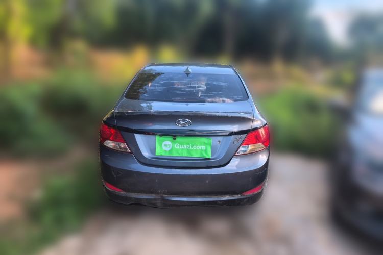 Used Hyundai Verna (older generation) 2010 Sedan 1.4L Manual Comfort GS Rear