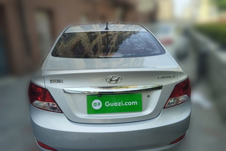 Used Hyundai Verna (older generation) 2010 Sedan 1.4L Manual Comfort GS Rear