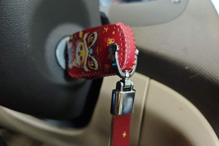 Used Hyundai Verna (older generation) 2010 Sedan 1.4L Automatic Comfort Model GS Vehicle Key