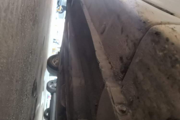 Used Hyundai Verna (older generation) 2010 Sedan 1.4L Automatic Fashionable GT Model Chassis Front Right