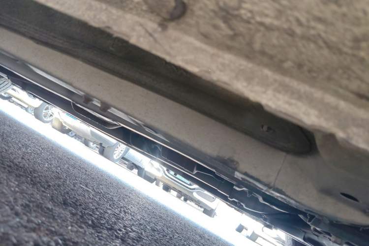 Used Hyundai Verna (older generation) 2010 Sedan 1.4L Automatic Fashionable GT Model Chassis Front Right