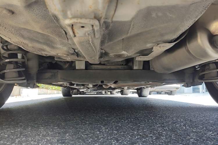 Used Hyundai Verna (older generation) 2010 Sedan 1.4L Automatic Fashionable GT Model Chassis Rear