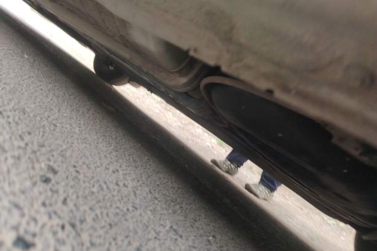 Used Hyundai Verna (older generation) 2010 Sedan 1.4L Automatic Fashionable GT Model Chassis Rear Left