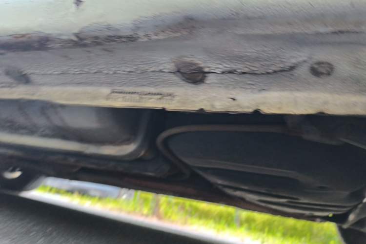 Used Hyundai Verna (older generation) 2010 Sedan 1.4L Manual Comfort GS Chassis Rear Left