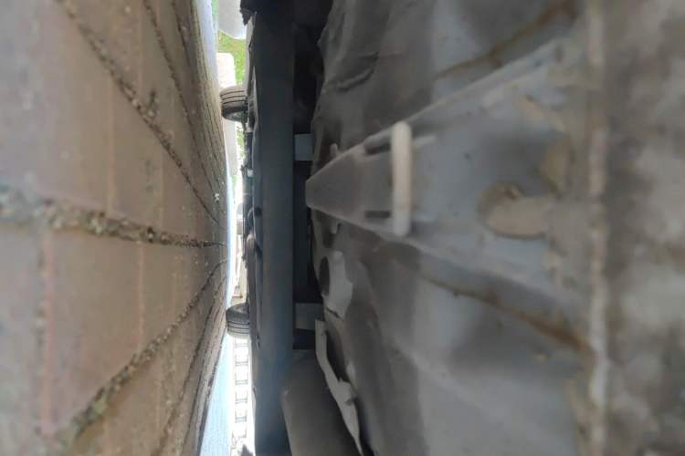 Used Hyundai Verna (older generation) 2010 Sedan 1.4L Automatic Comfort Model GS Chassis Rear