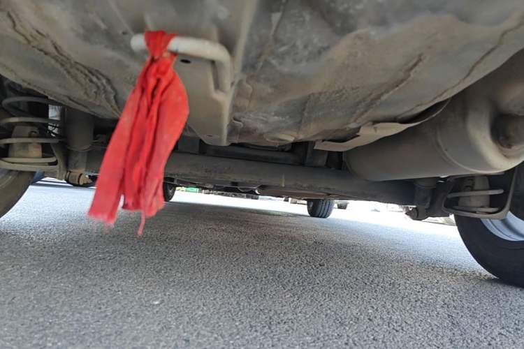 Used Hyundai Verna (older generation) 2010 Sedan 1.4L Manual Comfort GS Chassis Rear