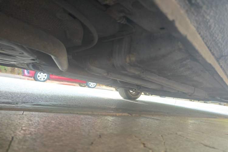 Used Hyundai Verna (older generation) 2010 Sedan 1.4L Automatic Fashionable GT Model Chassis Rear Right