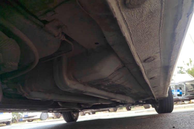 Used Hyundai Verna (older generation) 2010 Sedan 1.4L Automatic Fashionable GT Model Chassis Rear Right