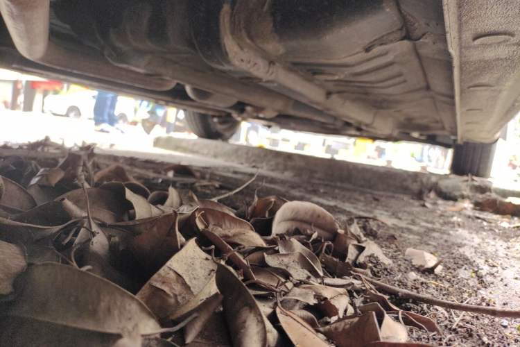 Used Hyundai Verna (older generation) 2010 Sedan 1.4L Manual Comfort GS Chassis Rear Right