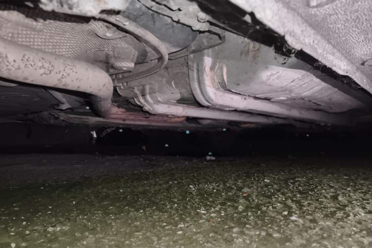 Used Hyundai Verna (older generation) 2010 Sedan 1.4L Manual Comfort GS Chassis Rear Right