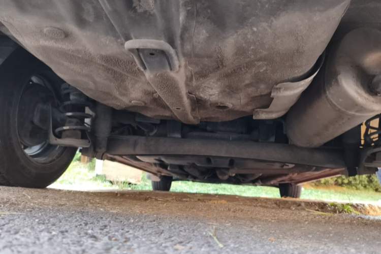 Used Hyundai Verna (older generation) 2010 Sedan 1.4L Manual Comfort GS Chassis Rear