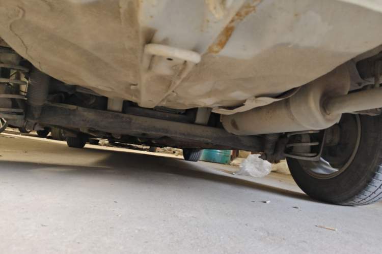 Used Hyundai Verna (older generation) 2010 Sedan 1.4L Automatic Comfort Model GS Chassis Rear