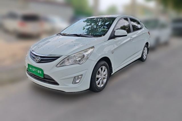 Used Hyundai Verna (older generation) 2010 Sedan 1.4L Manual Comfort GS