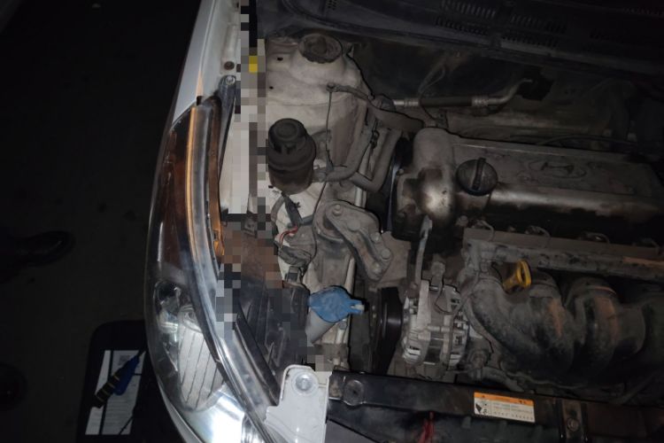 Used Hyundai Verna (older generation) 2010 Sedan 1.4L Automatic Comfort Model GS Engine Bay Right