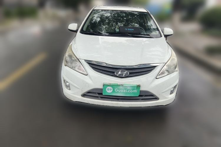 Used Hyundai Verna (older generation) 2010 Sedan 1.4L Manual Comfort GS Front