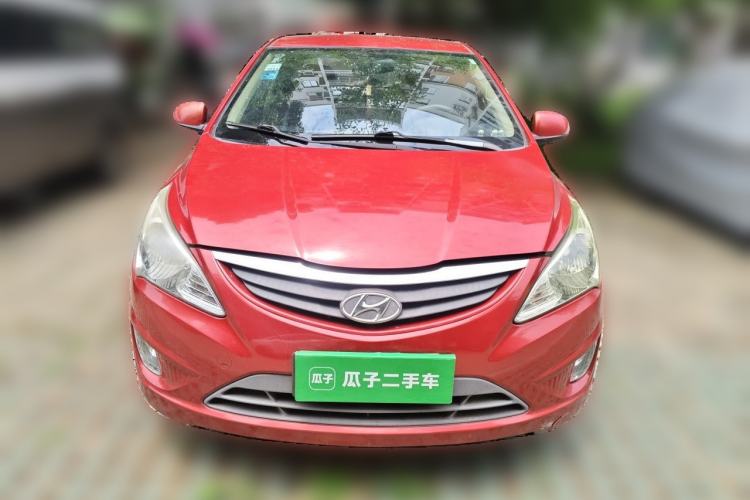 Used Hyundai Verna (older generation) 2010 Sedan 1.4L Manual Comfort GS Front