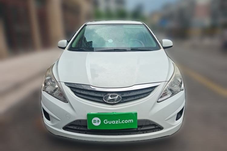 Used Hyundai Verna (older generation) 2010 Sedan 1.4L Manual Standard GL Model Front