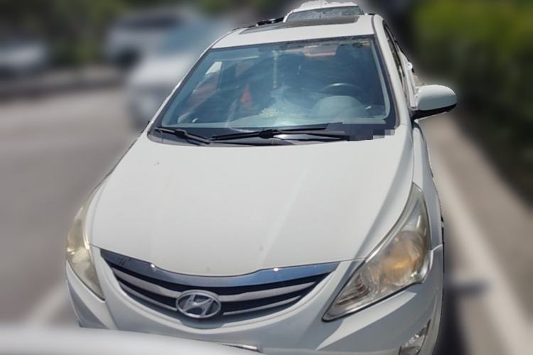 Used Hyundai Verna (older generation) 2010 Sedan 1.4L Automatic Fashionable GT Model Front