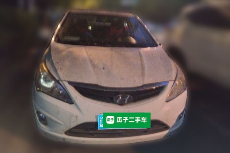 Used Hyundai Verna (older generation) 2010 Sedan 1.4L Manual Comfort GS Front