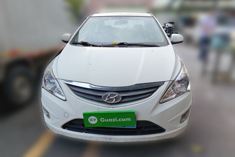 Used Hyundai Verna (older generation) 2010 Sedan 1.4L Manual Comfort GS Front