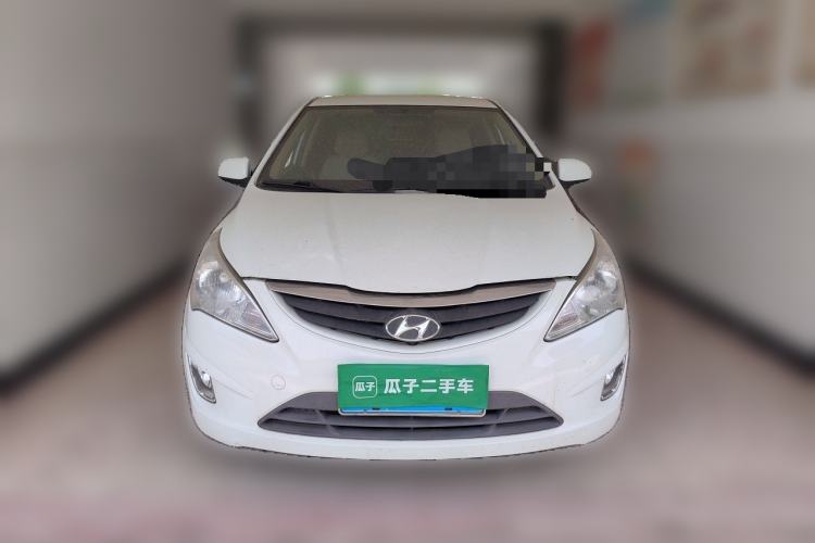 Used Hyundai Verna (older generation) 2010 Sedan 1.4L Manual Comfort GS Front