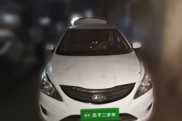 Used Hyundai Verna (older generation) 2010 Sedan 1.4L Manual Comfort GS Front