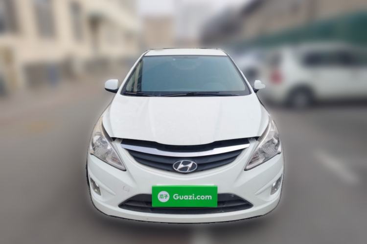 Used Hyundai Verna (older generation) 2010 Sedan 1.4L Manual Standard GL Model Front