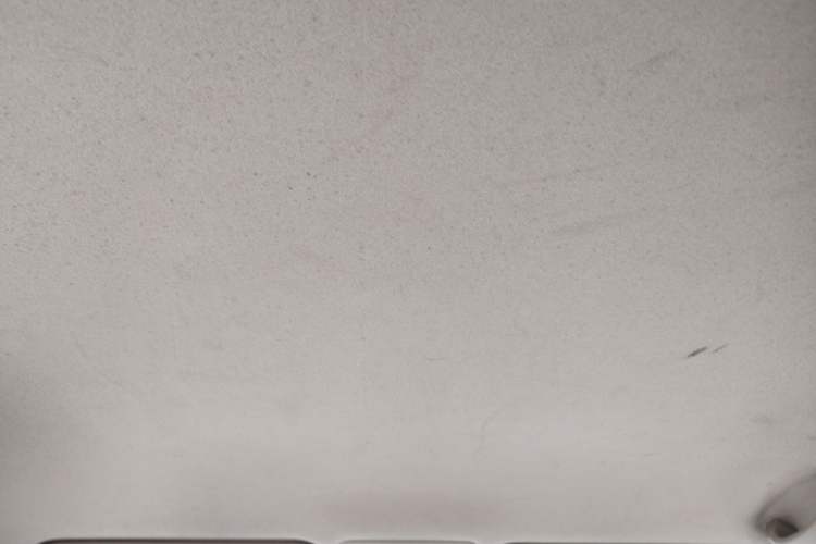 Used Hyundai Verna (older generation) 2010 Sedan 1.4L Automatic Comfort Model GS Headliner