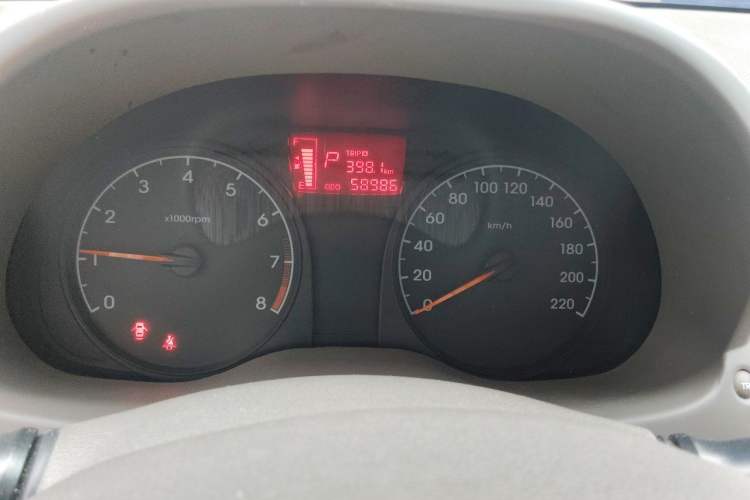 Used Hyundai Verna (older generation) 2010 Sedan 1.4L Automatic Comfort Model GS Instrument Cluster