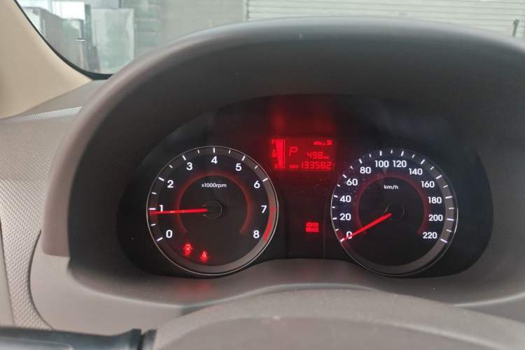 Used Hyundai Verna (older generation) 2010 Sedan 1.4L Automatic Fashionable GT Model Instrument Cluster