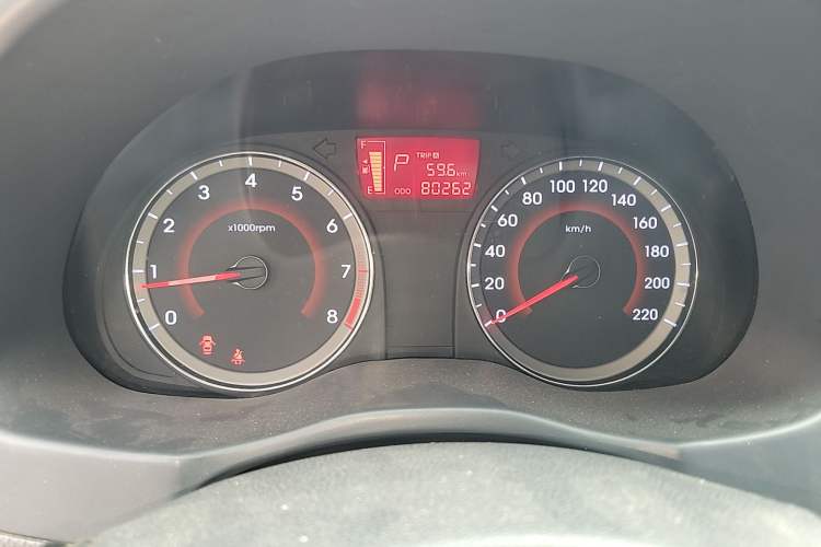 Used Hyundai Verna (older generation) 2010 Sedan 1.4L Automatic Fashionable GT Model Instrument Cluster