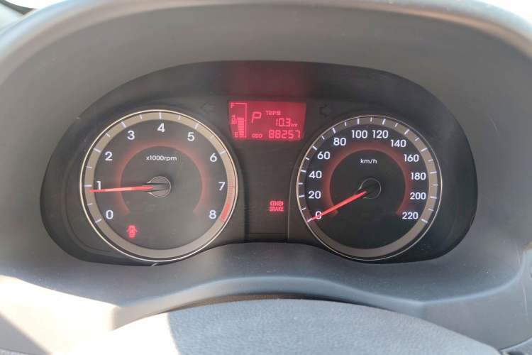 Used Hyundai Verna (older generation) 2010 Sedan 1.4L Automatic Fashionable GT Model Instrument Cluster
