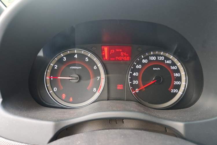 Used Hyundai Verna (older generation) 2010 Sedan 1.4L Automatic Fashionable GT Model Instrument Cluster