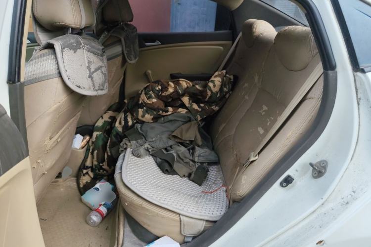 Used Hyundai Verna (older generation) 2010 Sedan 1.4L Manual Standard GL Model Left Rear Seat