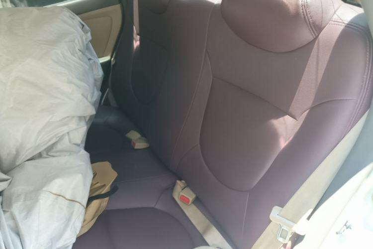Used Hyundai Verna (older generation) 2010 Sedan 1.4L Automatic Comfort Model GS Left Rear Seat