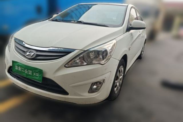 Used Hyundai Verna (older generation) 2010 Sedan 1.4L Manual Comfort GS