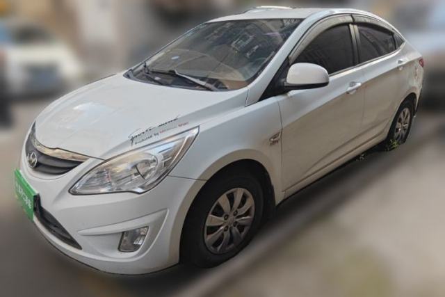 Used Hyundai Verna (older generation) 2010 Sedan 1.4L Manual Comfort GS