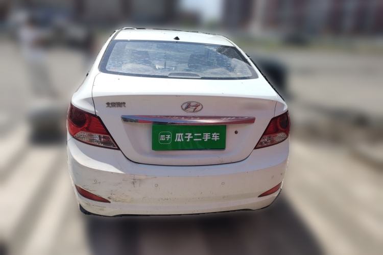 Used Hyundai Verna (older generation) 2010 Sedan 1.4L Automatic Comfort Model GS Rear