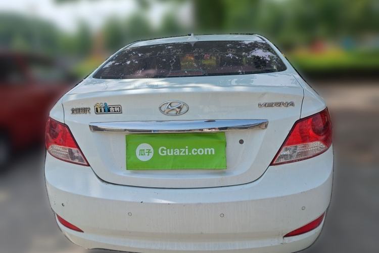 Used Hyundai Verna (older generation) 2010 Sedan 1.4L Manual Comfort GS Rear