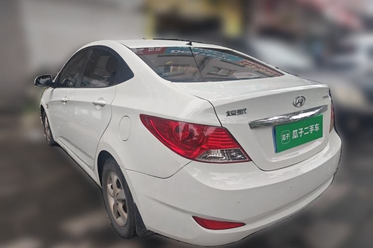 Used Hyundai Verna (older generation) 2010 Sedan 1.4L Automatic Fashionable GT Model Rear Left 45 Deg