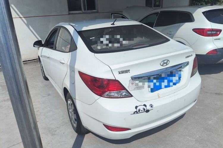 Used Hyundai Verna (older generation) 2010 Sedan 1.4L Automatic Comfort Model GS Rear Left 45 Deg