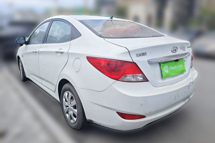 Used Hyundai Verna (older generation) 2010 Sedan 1.4L Manual Comfort GS Rear Left 45 Deg