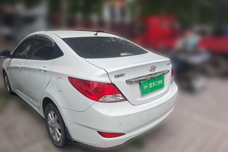 Used Hyundai Verna (older generation) 2010 Sedan 1.4L Manual Comfort GS Rear Left 45 Deg