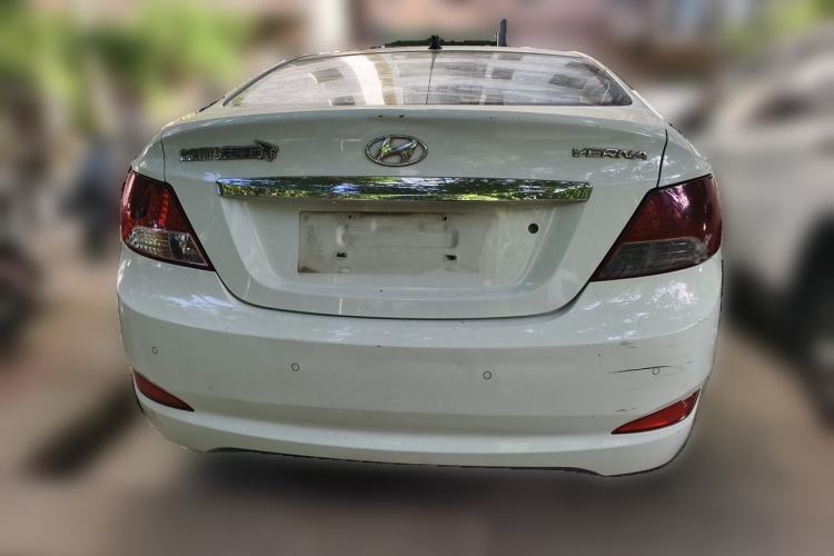Used Hyundai Verna (older generation) 2010 Sedan 1.4L Manual Standard GL Model Rear