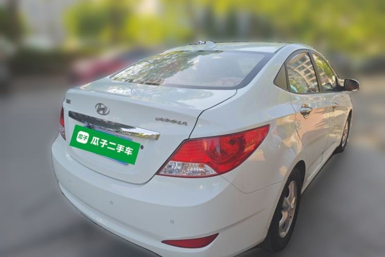 Used Hyundai Verna (older generation) 2010 Sedan 1.4L Automatic Fashionable GT Model Rear Right 45 Deg