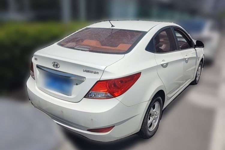 Used Hyundai Verna (older generation) 2010 Sedan 1.4L Automatic Fashionable GT Model Rear Right 45 Deg